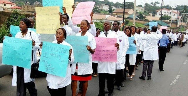 Replace striking doctors with NYSC Doctors, FG tells hospitals