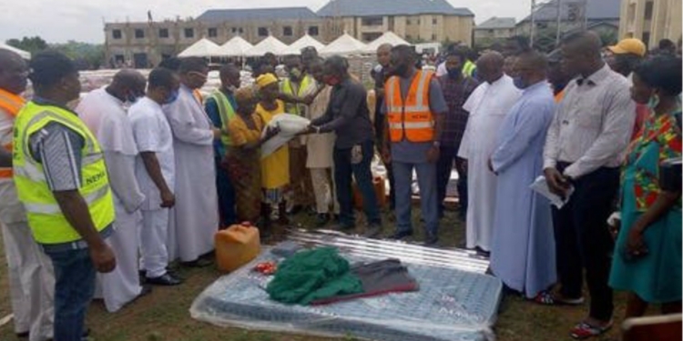 FG distributes relief materials worth millions of naira to victims of communal clashes in Ebonyi