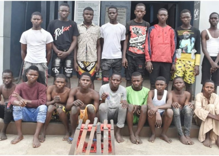 Police arrest 17 suspected armed hoodlums terrorizing Lagos residents