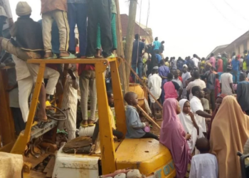 2 dead, 8 rescued as building collapses in Kano
