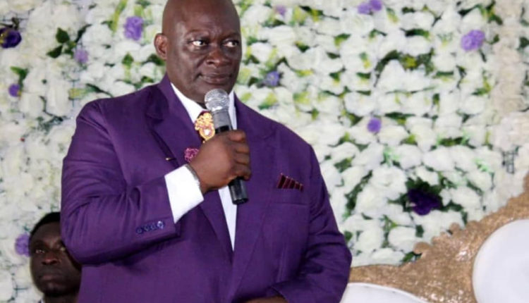 Acting Chief Judge of Cross River State remarries almost 2 years after his late wife's death (photos)