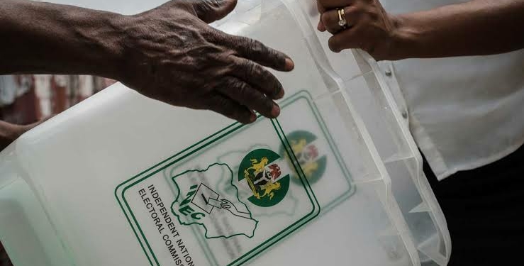 Edo poll: INEC official arrested for ‘conniving with politicians’ to manipulate ballot papers at polling unit