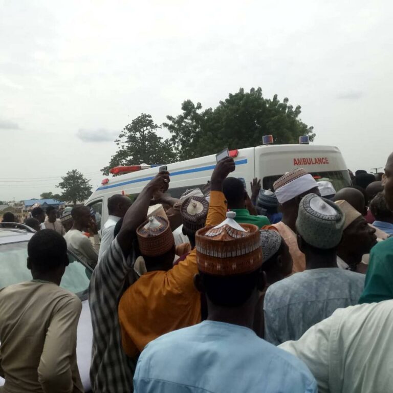 Buhari, El-rufai, Masari mourn as thousands gather in Zaria for Emir of Zazzau's Burial