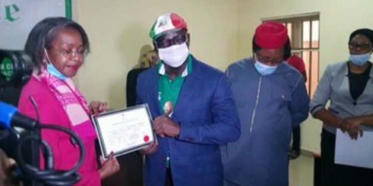 JUST IN: INEC presents certificate of return to Obaseki, Shaibu