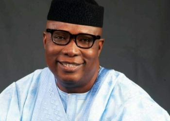 Ekiti APC suspends Senator Ojudu, 10 others indefinitely over alleged anti-party activities