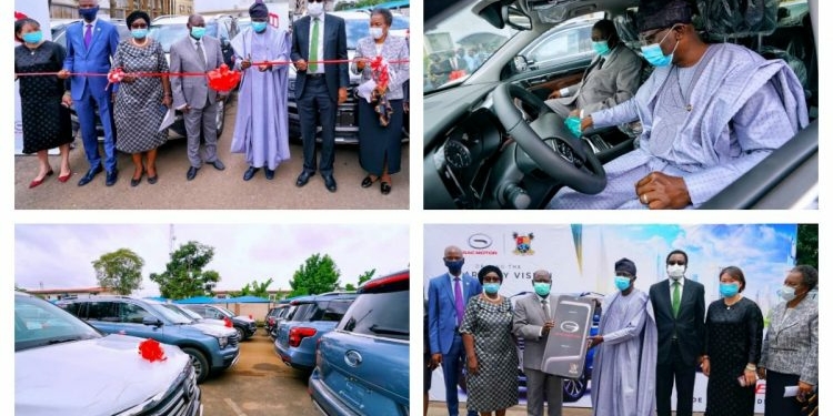 Lagos hands over 51 vehicles, 8 houses to judges