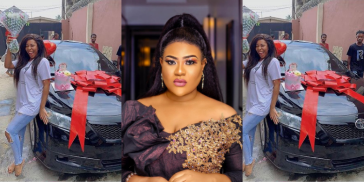 Jubilation as Nkechi Blessing 'blesses' her sister with a brand new car
