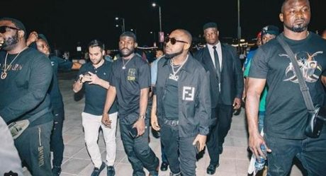 Singer Davido and crew allegedly bounced from entering a bar in Ghana