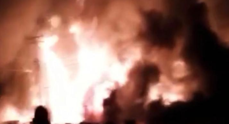 Breaking: Post Office On Fire In Osogbo, Osun (VIDEO)