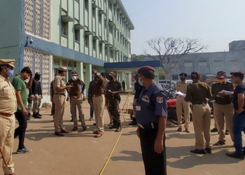 Police officials investigate after the fire broke at Government District general hospital at Bhandara ,near 70km from Nagpur, India, Saturday, Jan. 9, 2021.A fire broke out in the intensive care unit of a government-run hospital in western India early Saturday, killing 10 infants, police and news reports said.(AP Photo/Str)