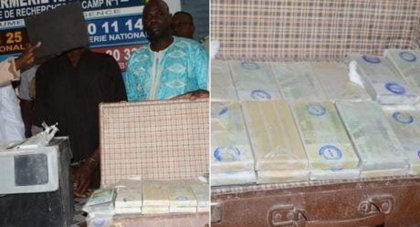 PHOTOS: Malian troops arrest currency counterfeiting kingpin, seize 5.3bn fake notes
