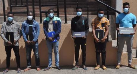 EFCC arrest six suspected internet fraudsters in Jos