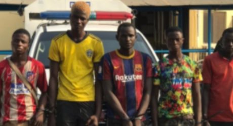 Police arrest 8 suspected traffic robbers in Lagos