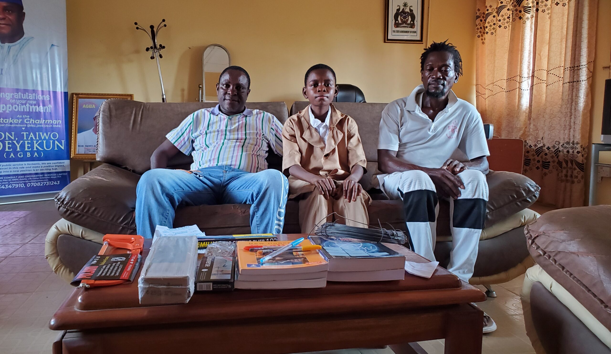 14 year old Osun Boy Who Abandoned School In A Bid To Feed Siblings 14 year old Osun Boy Who Abandoned School In A Bid To Feed Siblings