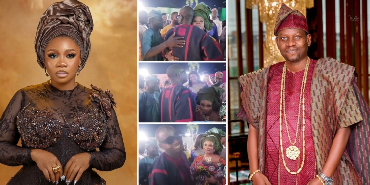 Wumi Toriola | Afeez Owo