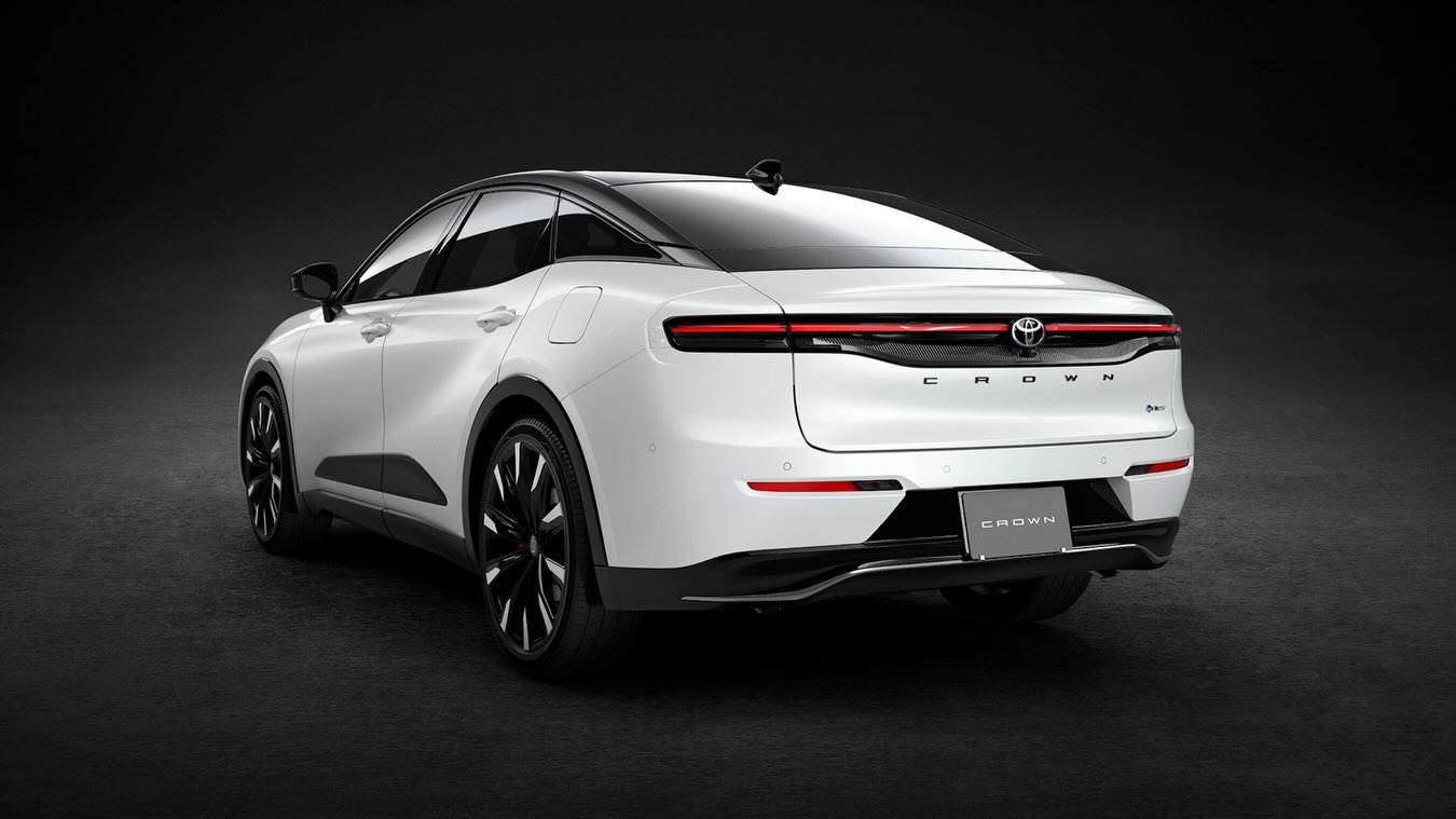 2027 Toyota Crown