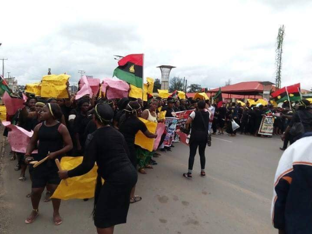 IPOB woman collapses during protest held for Nnamdi Kanu in Imo
