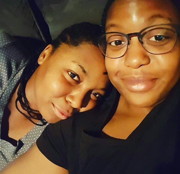 Video: Nigerian Air hostess and her girlfriend share passionate kiss on Instagram