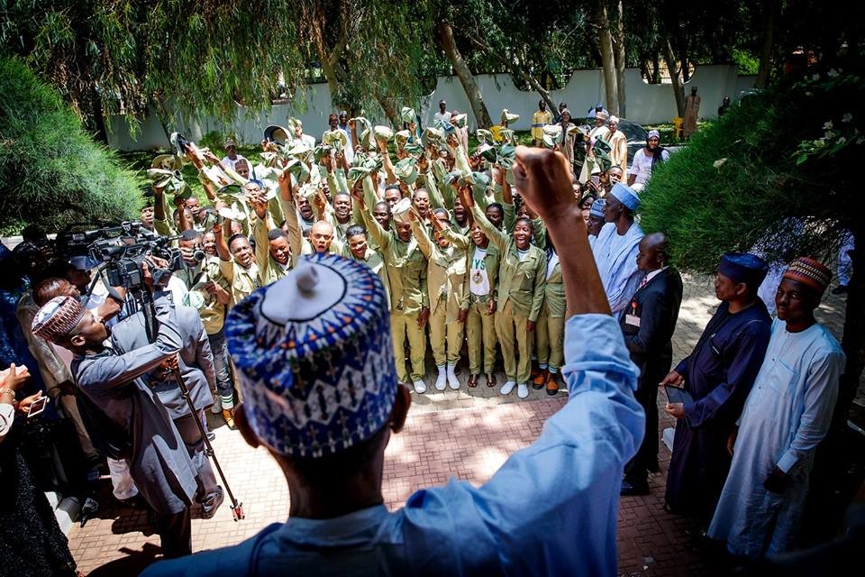 Sallah: President Buhari hosts NYSC members in Daura