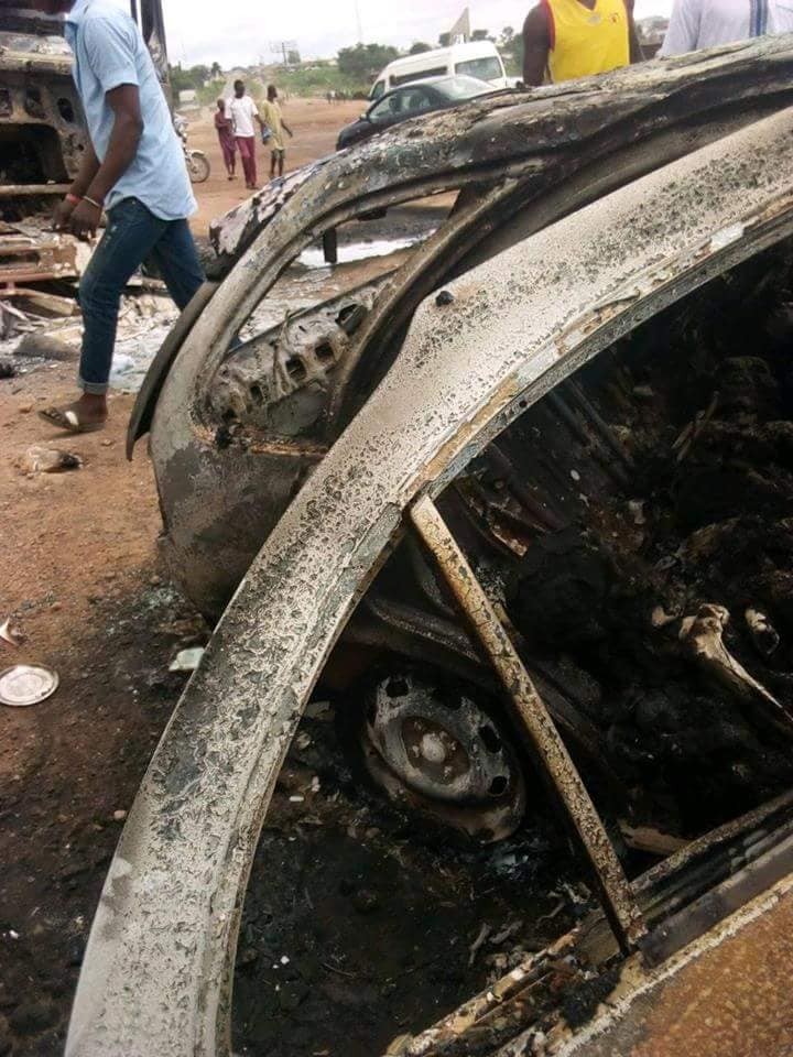 Graphic photos from fatal accident where 3 persons were burnt beyond recognition in Kogi