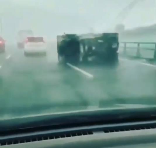 Shocking footage from Typoon Jebi shows heavy winds upturning cars (photos/video)