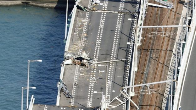 Shocking footage from Typoon Jebi shows heavy winds upturning cars (photos/video)