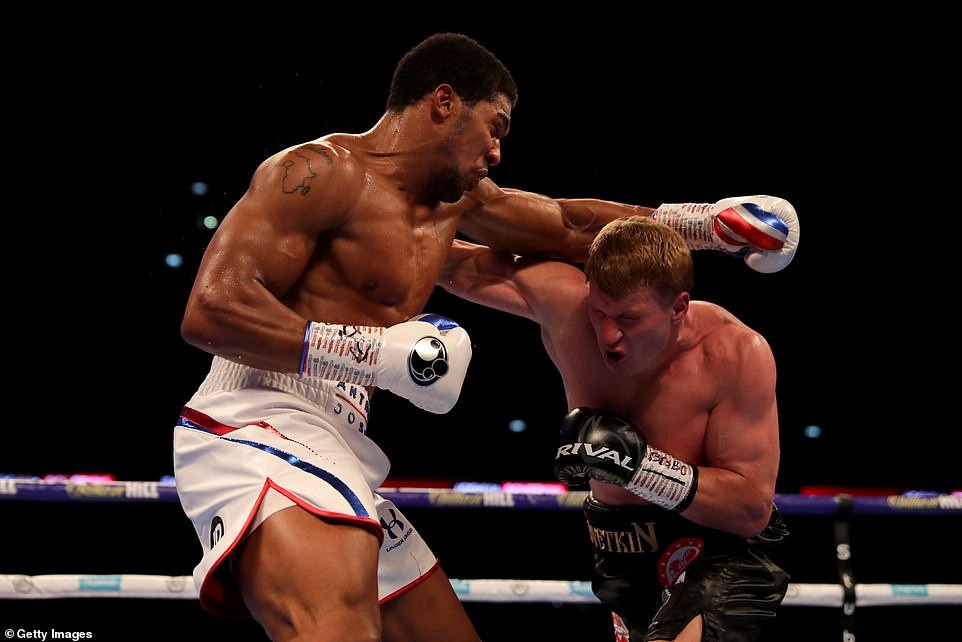 Here are photos from Anthony Joshua and Alexander Povetkin
